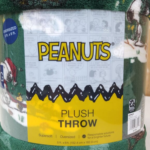 The Big One Peanuts Snoopy Christmas Plush Throw Blanket 5X6 Oversized Supersoft - Picture 3 of 14